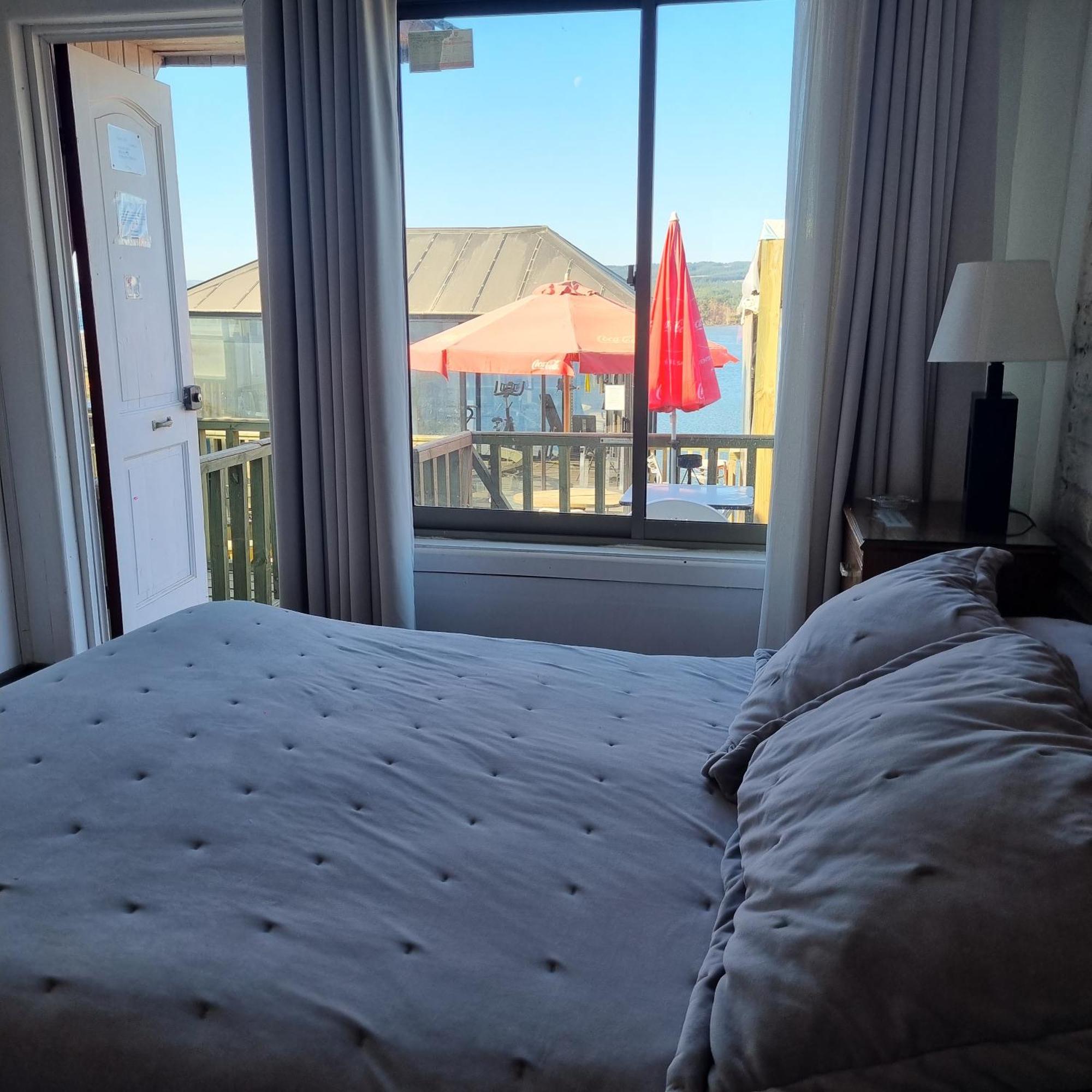 Max & Mar Pichilemu Hotel ภายนอก รูปภาพ