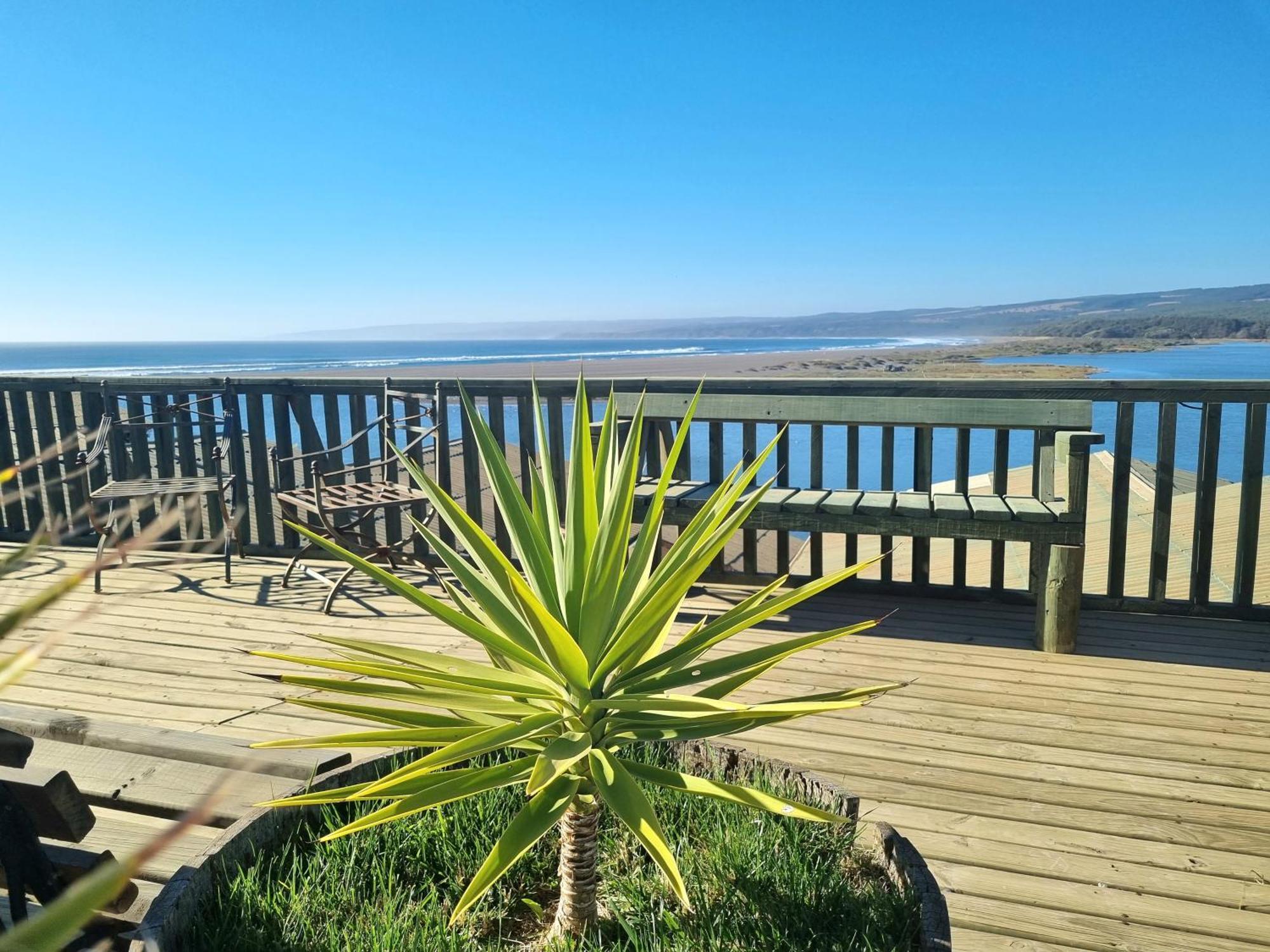 Max & Mar Pichilemu Hotel ภายนอก รูปภาพ
