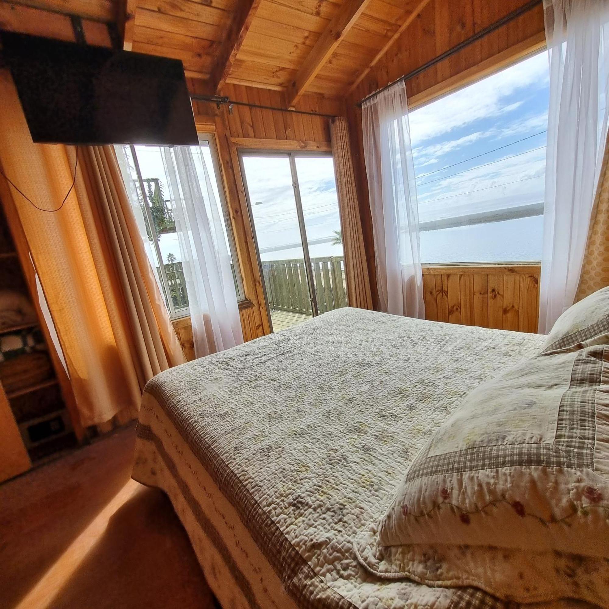 Max & Mar Pichilemu Hotel ภายนอก รูปภาพ